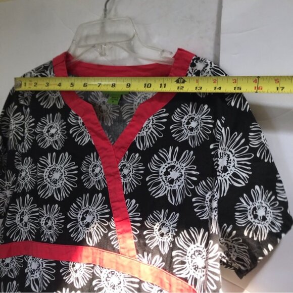 Crocs Medical Apparel Scrubs Floral Cotton Pockets Graphic Top Shirt Tunic Red S - Picture 14 of 16